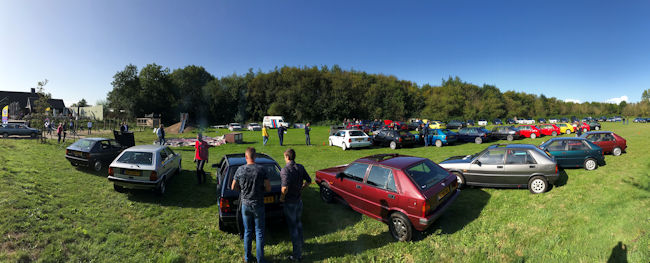 De 40-jarige eerste serie Lancia Delta Pannekoekmeet1